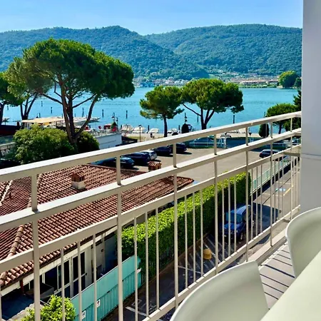 아파트 Iseo Franciacorta Living 사르니코