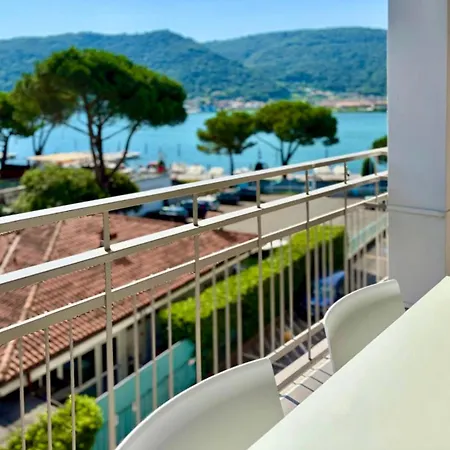 Iseo Franciacorta Living 사르니코